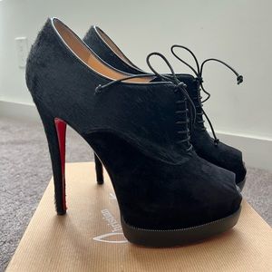 Christian Louboutin Miss Poppins 140 Size 40